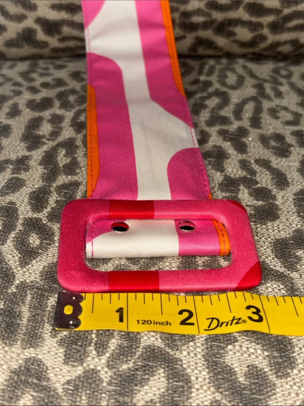 Vintage inspired 70s/70s retro colorful belt geometric trippy fun bold pink